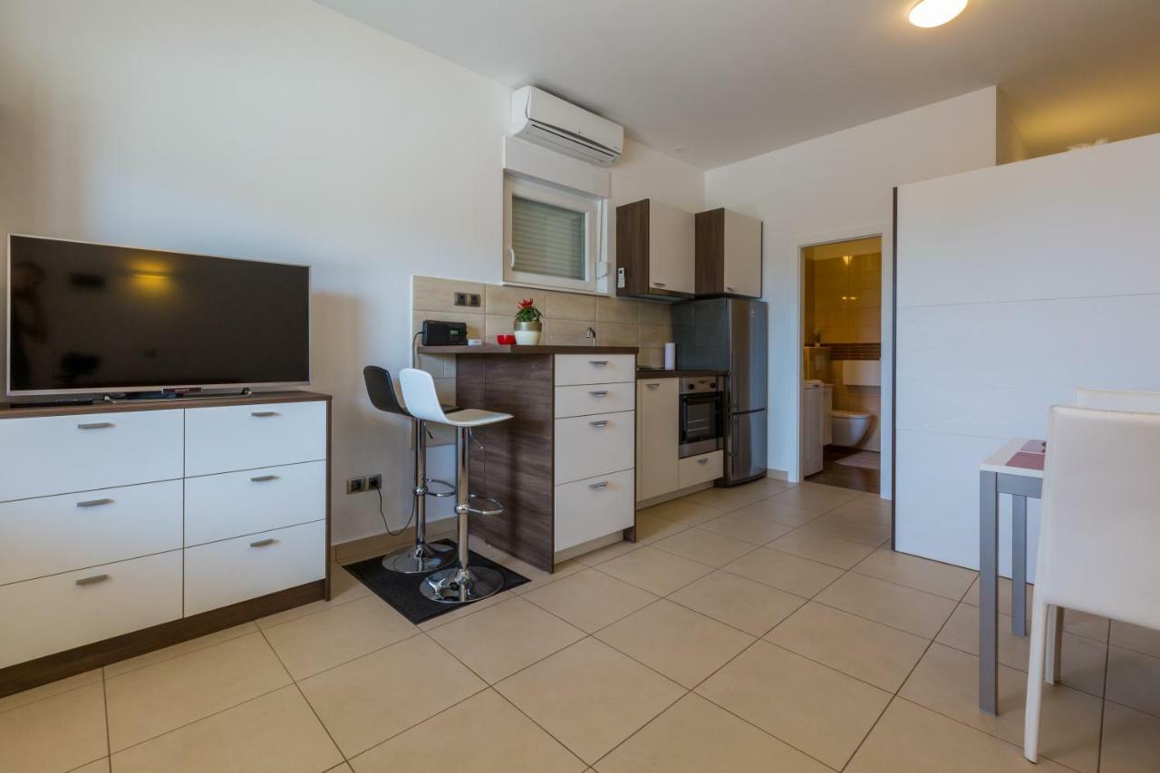 Apartmani Josip Dramalj Exterior photo